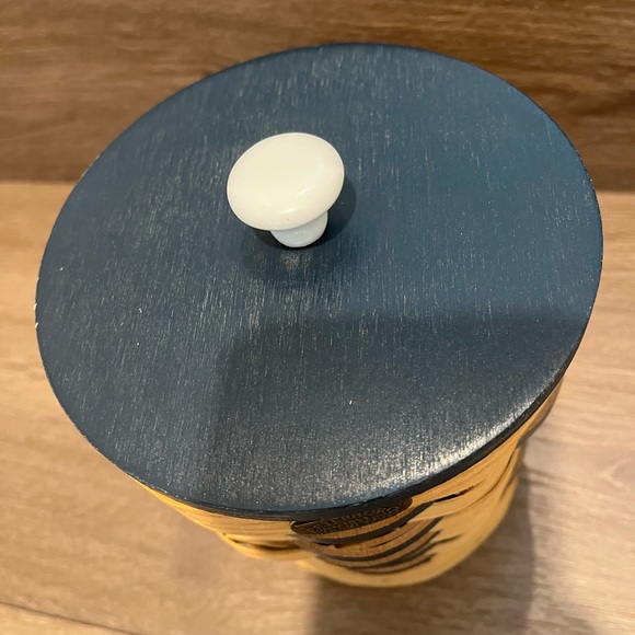 PETERBORO BASKET CO lidded canister - Picture 5 of 10